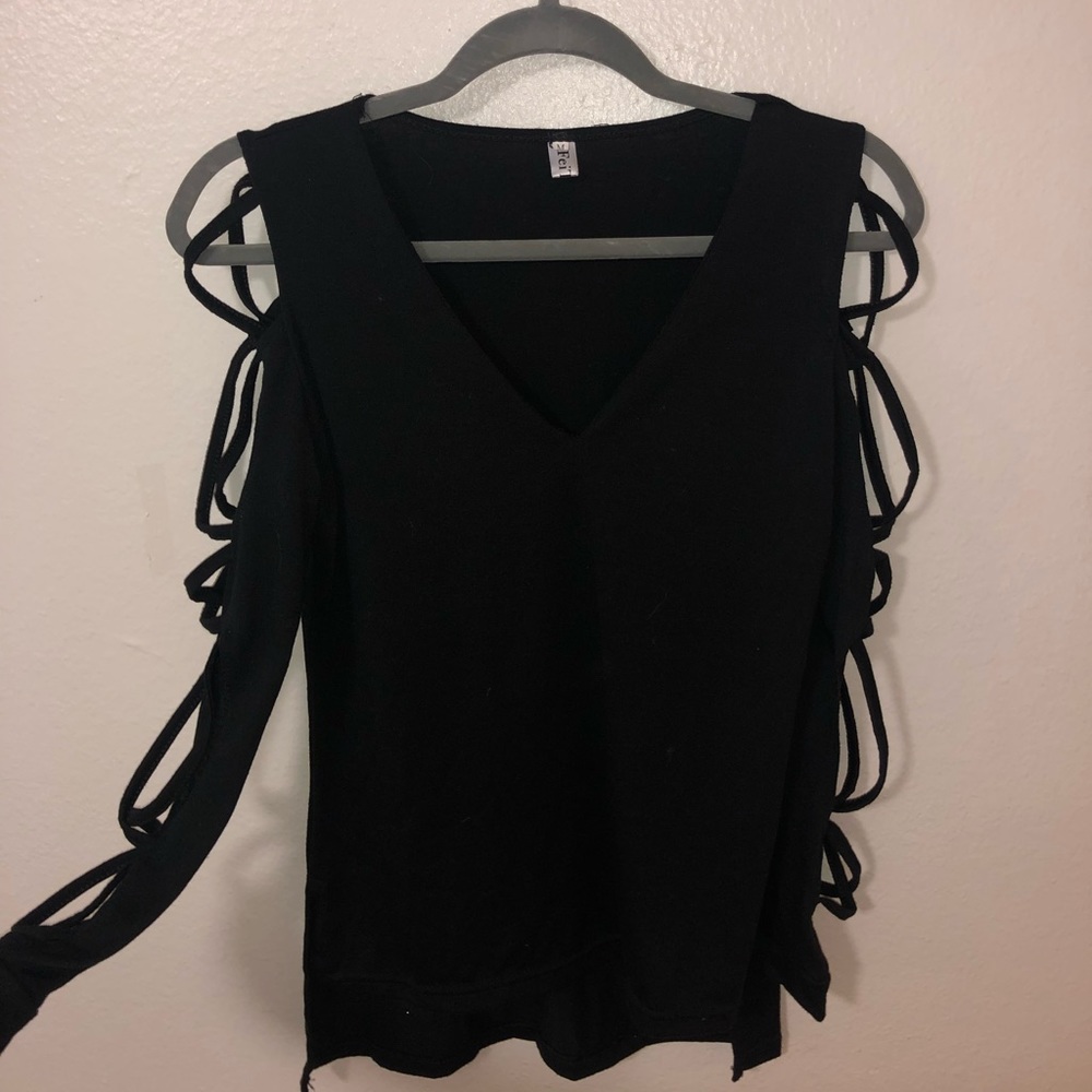 Long sleeve black V-neck